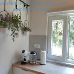 Relax And Enjoy سبليت