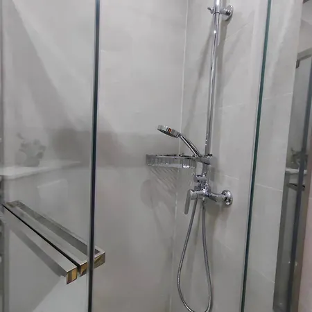 Relax And Enjoy Split